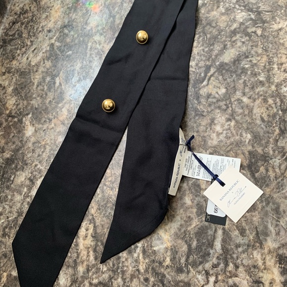 New Ladies Banana Republic Scarf - Picture 9 of 9